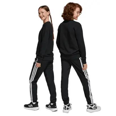 Παιδικό Παντελόνι Φόρμας Adidas 3 Stripes Black μοντέλα πίσω