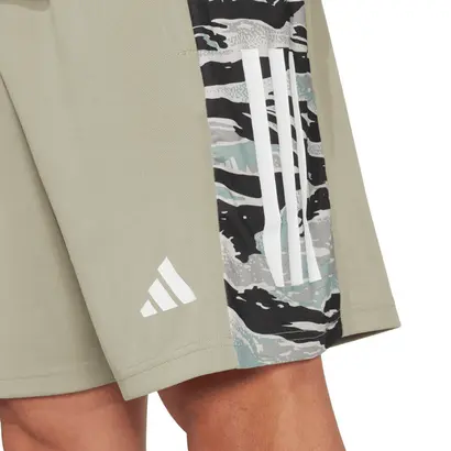 Ανδρικό Short Adidas Train Essentials Camo 3-Stripes Μπεζ λεπτομέρεια πλάι