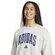Κοντινό του λογότυπου Adidas στη φούτερ Collegiate-Inspired Style σε λευκό χρώμα.