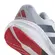 Πίσω όψη ανδρικών running παπουτσιών Adidas Questar 3 με σόλα Cloudfoam και κόκκινη λεπτομέρεια στη φτέρνα