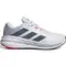 Πλευρική όψη ανδρικών Adidas Questar 3 λευκά με μαύρες τρεις ρίγες και ενίσχυση στη φτέρνα