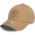 Γυναικείο καπέλο New Era 9Forty League σε μπεζ απόχρωση με Yankees λογότυπο